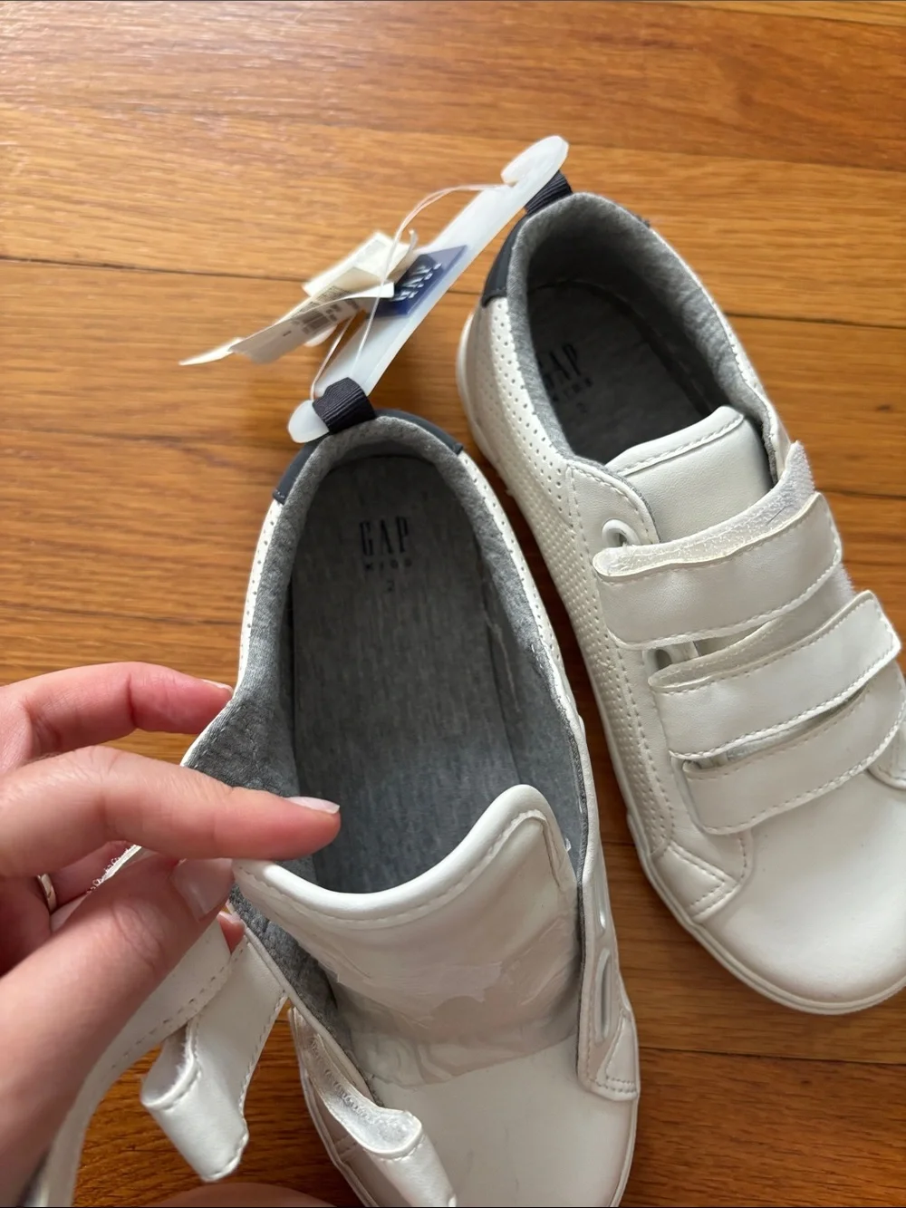 NWT GAP White Kids Velcro Perforated Sneakers